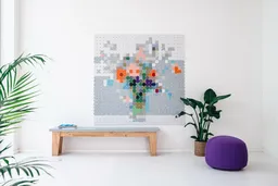 DotDotDo® akoestische wanddecoratie van vilt in een woonkamer